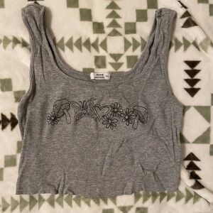 Cropped grey tank top